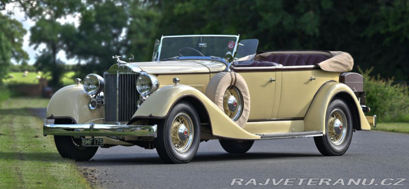 Packard Eight (1)