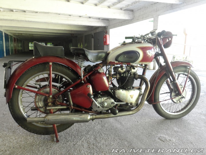 Triumph Speed Twin  1946