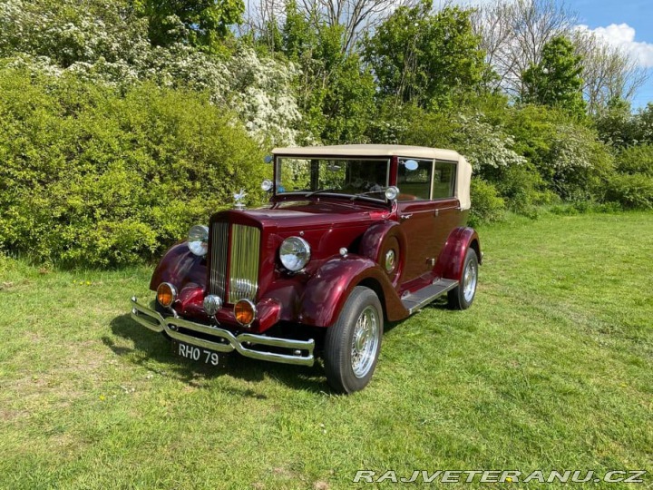 Ostatní značky Ostatní modely Regent Landaulette (2) 1990