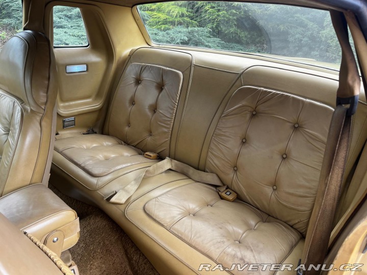 Chrysler Cordoba 1977