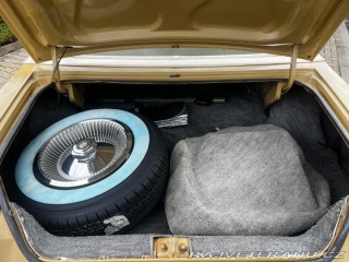 Chrysler Cordoba 1977