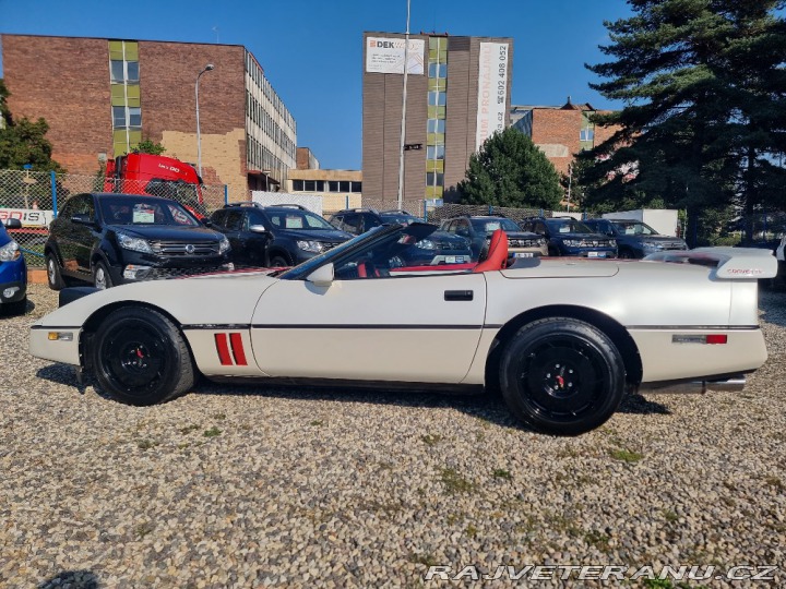 Chevrolet Corvette 5,7 179KW 1987