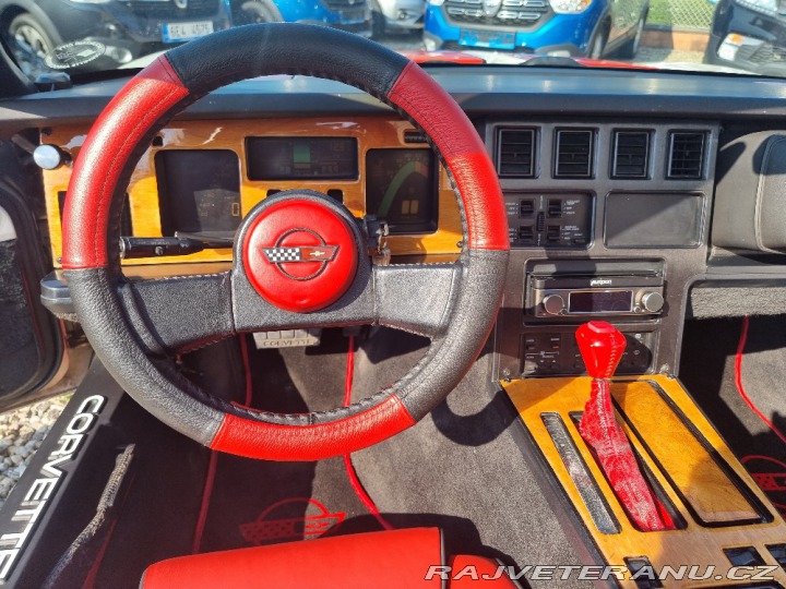 Chevrolet Corvette 5,7 179KW 1987