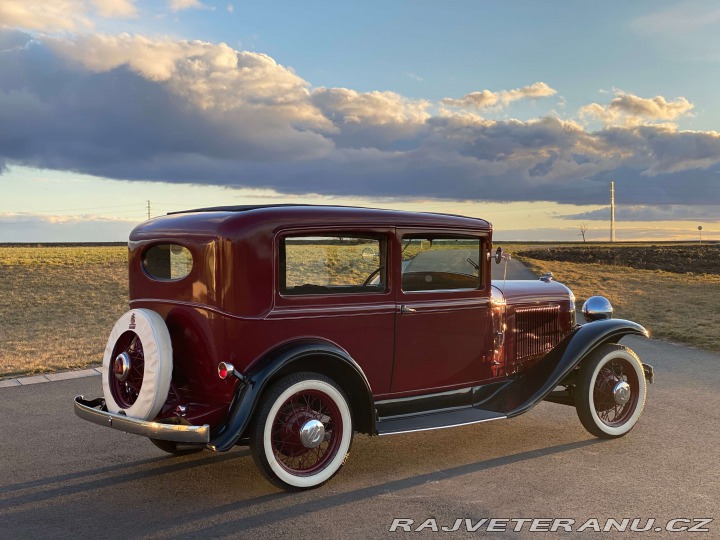 Plymouth Ostatní modely PA 2 Door Coach 1931