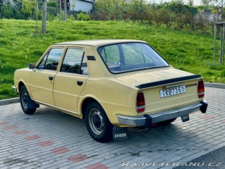 Škoda 105 L 1982