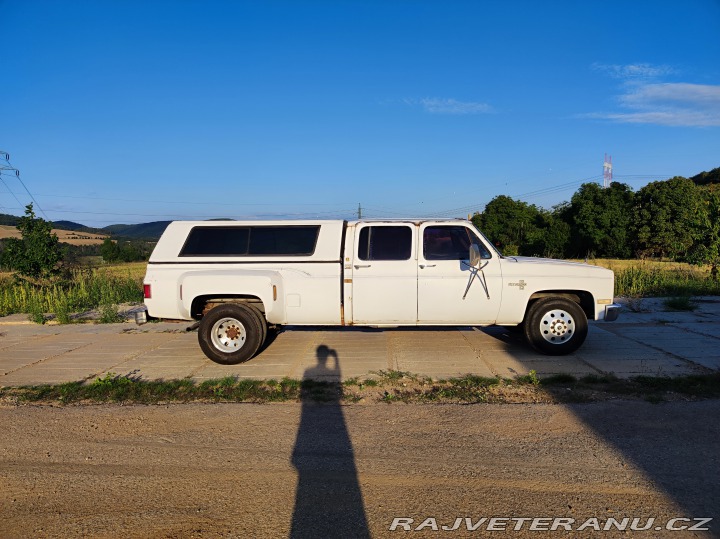 Chevrolet C/K C30 Silverado 1982