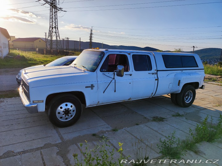 Chevrolet C/K C30 Silverado 1982