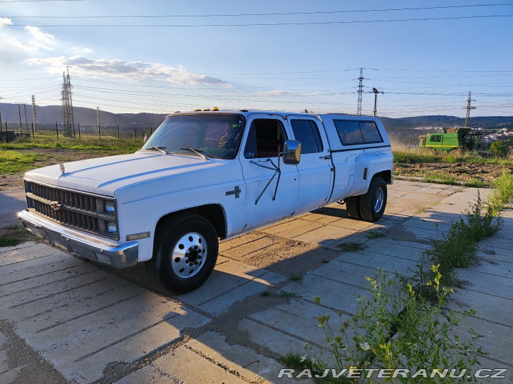 Chevrolet C/K C30 Silverado 1982