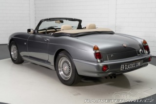 MG RV8 1993