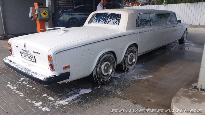Rolls Royce Silver Wraith šestikolový 1980