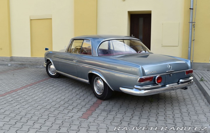 Mercedes-Benz 220 220 SEb Coupe 1963