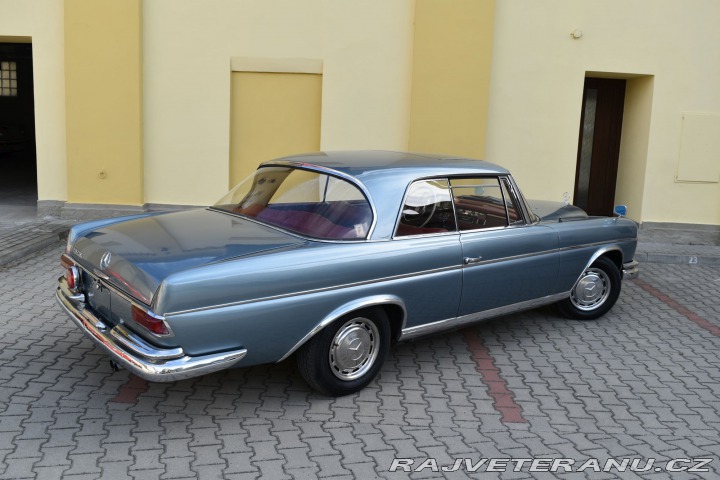 Mercedes-Benz 220 220 SEb Coupe 1963