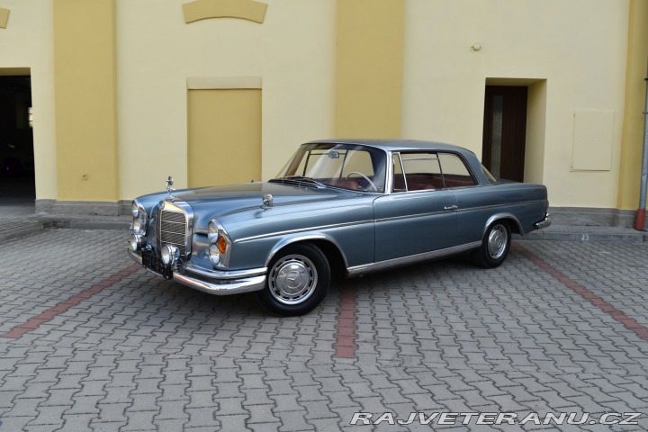 Mercedes-Benz 220 220 SEb Coupe 1963