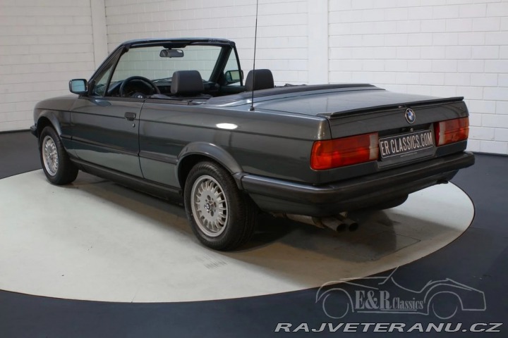 BMW 3 320i E30 Cabriolet SLEVA! 1989