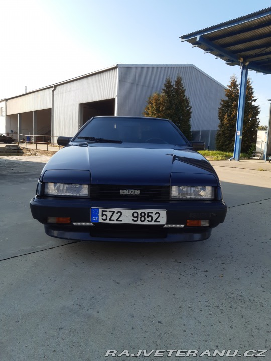 Ostatní značky Ostatní modely Isuzu Piazza Lotus 1989