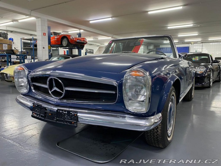 Mercedes-Benz SL 280SL Pagoda 1970