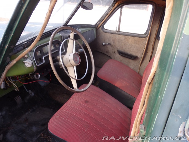 Ostatní značky Ostatní modely Standard Vanguard Panel 1958