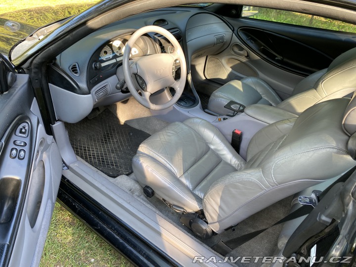 Ford Mustang GT - 5.0 V8 1994