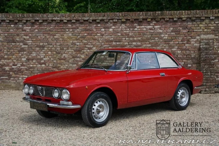 Alfa Romeo GT 1300 Junior 1975