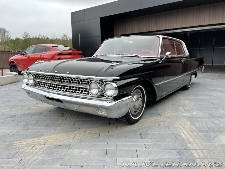 Ford Galaxie 500 1961