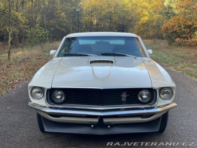 Ford Mustang Mach 1