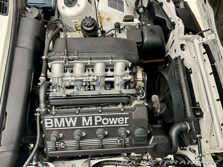 BMW M3 E30 1988