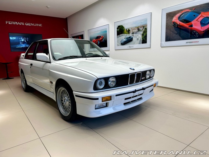 BMW M3 E30 1988