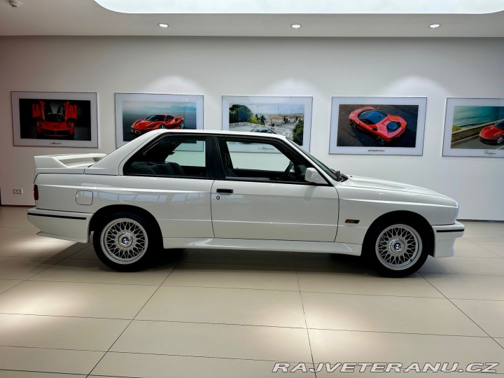 BMW M3 E30 1988