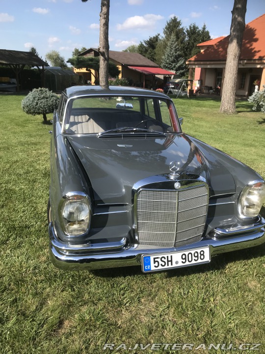 Mercedes-Benz 220 SE 1964