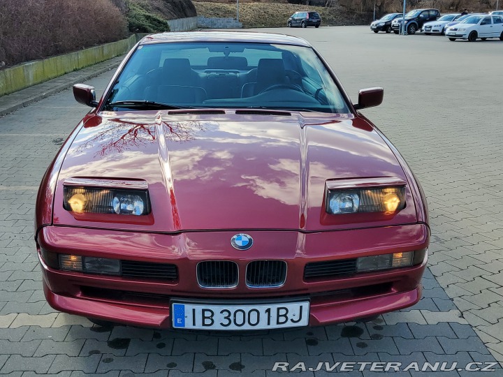 BMW 8  1991