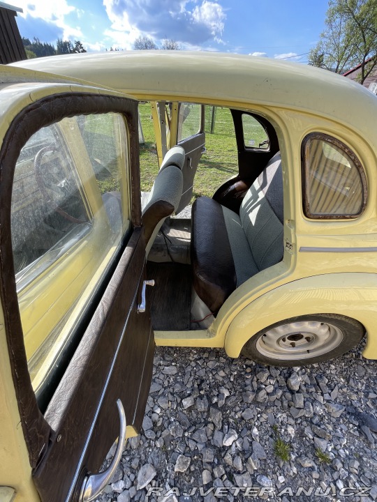 Škoda 1102 Tudor  1948