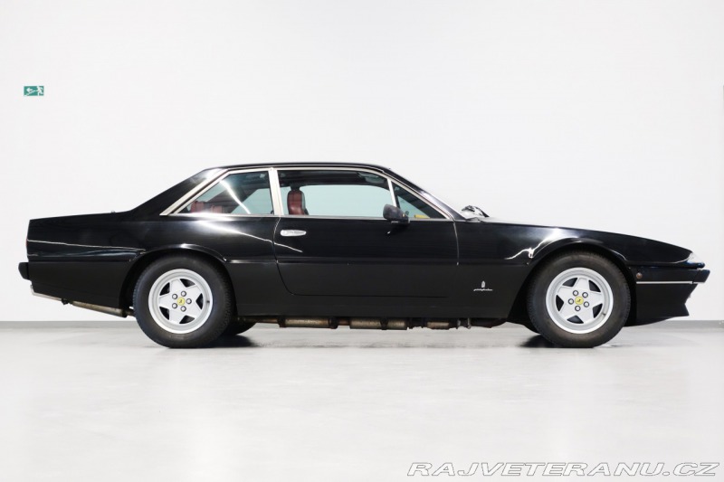 Ferrari 412 V12