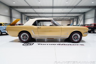 Ford Mustang Kabrio, V8, ČR!