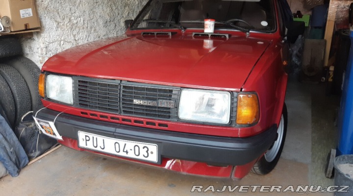Škoda 120