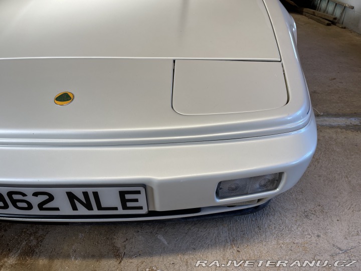 Lotus Esprit Commemorative Edition RHD 1988