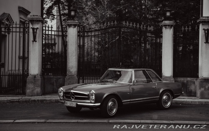 Mercedes-Benz SL 230 1968