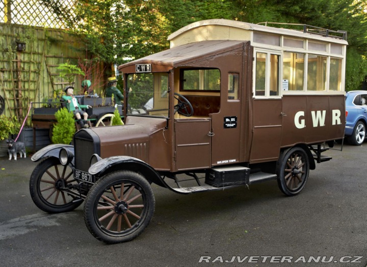 Ford T Model T Station Bus(1) 1919