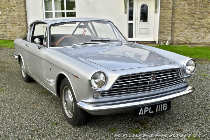 Fiat 2300 2300S Coupe RHD 1964