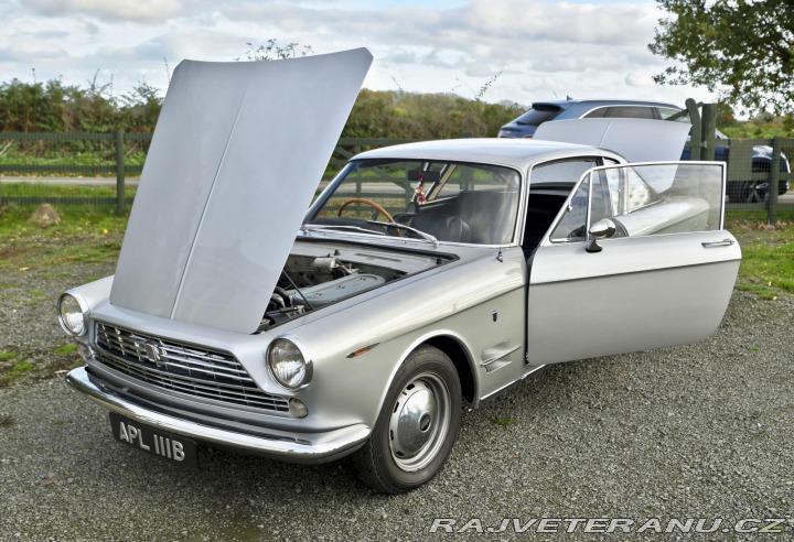 Fiat 2300 2300S Coupe RHD 1964