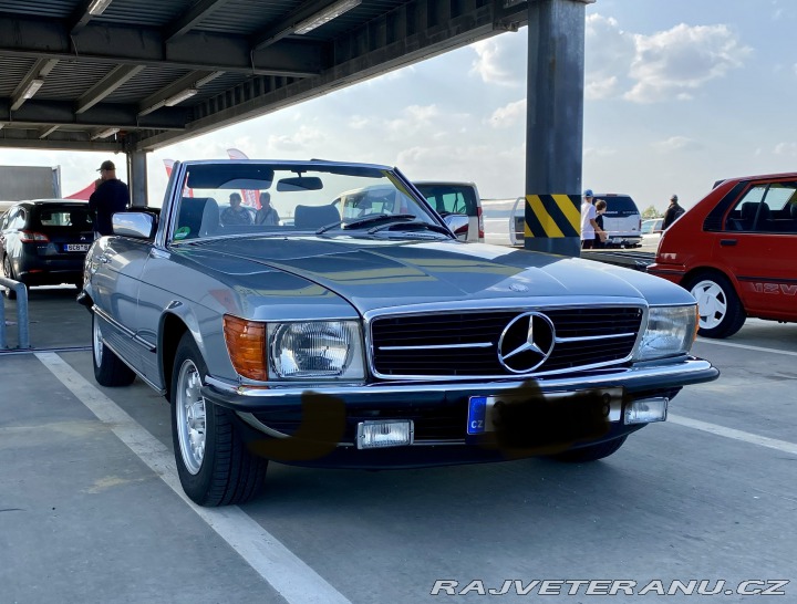 Mercedes-Benz SL R107 1981