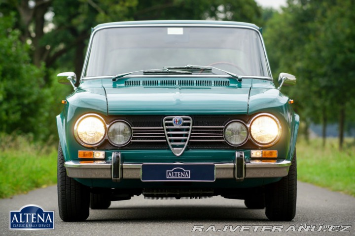 Alfa Romeo Giulia 1300 Super ‘Lusso’ 1973