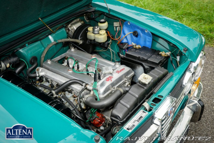Alfa Romeo Giulia 1300 Super ‘Lusso’ 1973