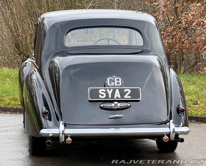 Bentley R Type Automatic Sports (4) 1954