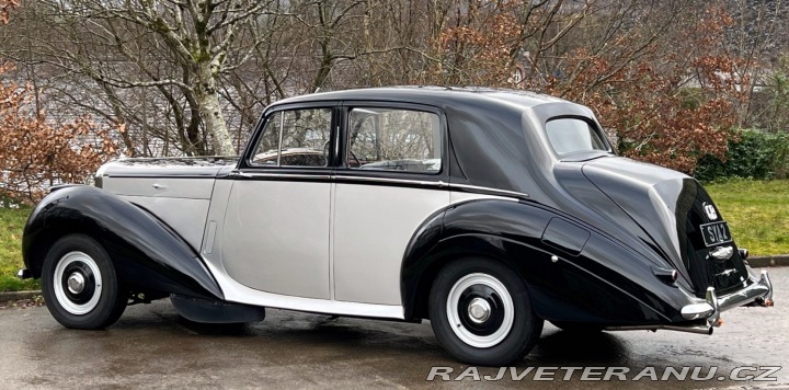 Bentley R Type Automatic Sports (4) 1954