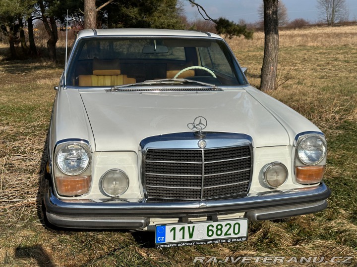 Mercedes-Benz 250 KUPÉ 250C W114 1971