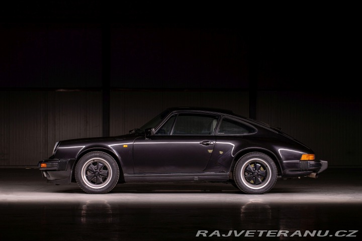 Porsche 911 Carrera 25th Anniversary 1989