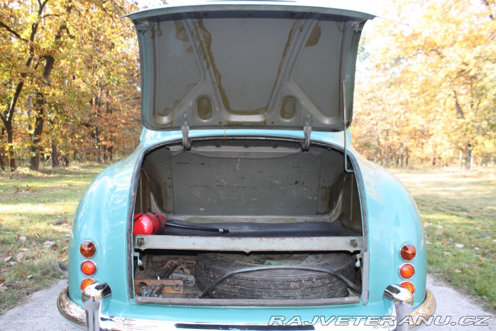 Škoda 1200 Sedan 1955 1955