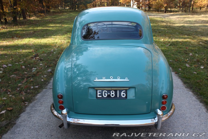 Škoda 1200 Sedan 1955 1955