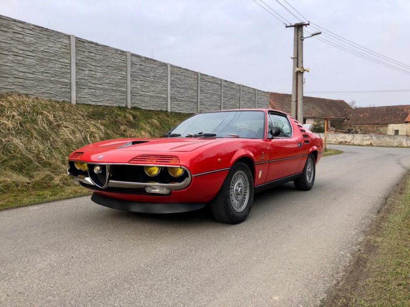 Alfa Romeo Montreal 2.6 V8