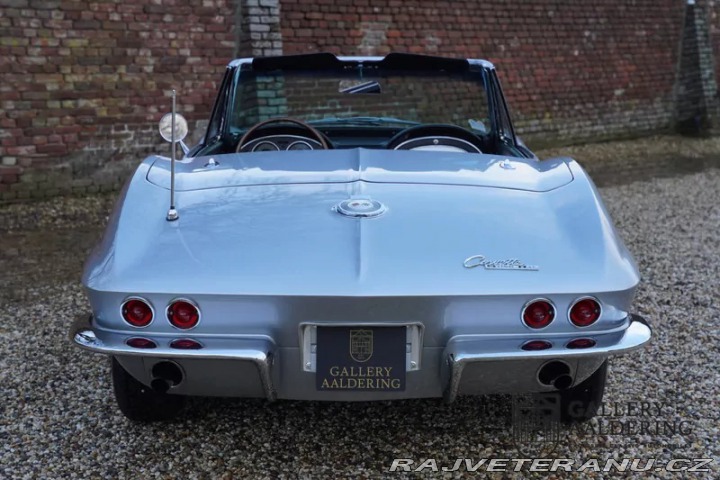 Chevrolet Corvette C2 Convertible 327 1964